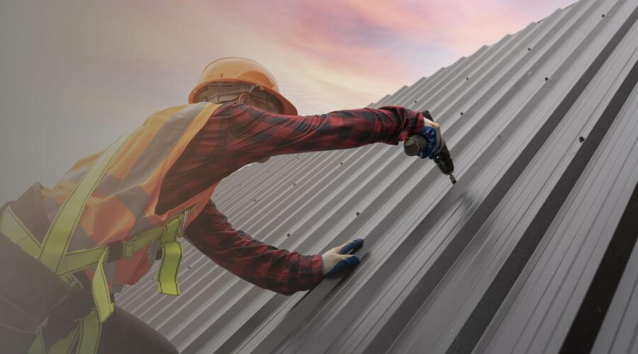 Expert top industrial roofings services in Owaneco, IL